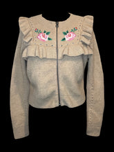 Load image into Gallery viewer, 0X Light brown knit long sleeve round neckline zip-up crop cardigan w/ floral embroidery, &amp; ruffle details
