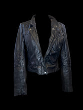 Load image into Gallery viewer, XS Vintage 70s black leather &amp; cotton long sleeve crop jacket w/ pockets, &amp; snap details
