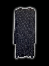 Load image into Gallery viewer, 1X Black &amp; white polka dot long sleeve scoop neckline knee length dress

