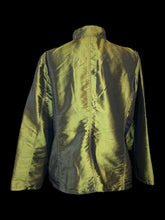 Load image into Gallery viewer, 1X NWT Olive green high neckline zip-up jacket w/ pleating details, &amp; pockets
