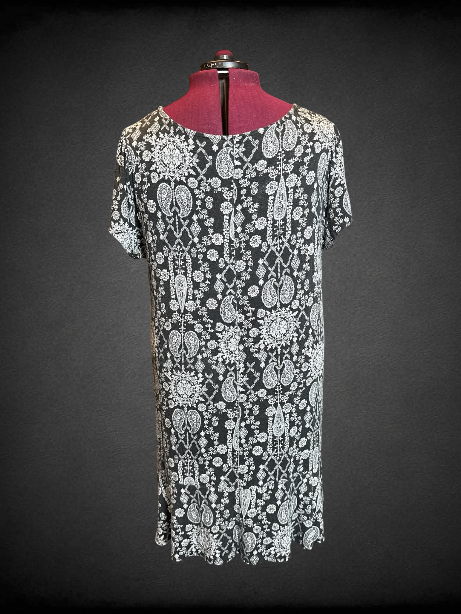 3X Lucky Brand black and white paisley short sleeve dress