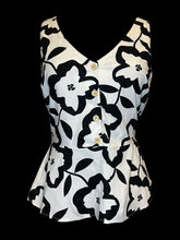 Load image into Gallery viewer, L White &amp; black floral sleeveless v-neckline partial button front top
