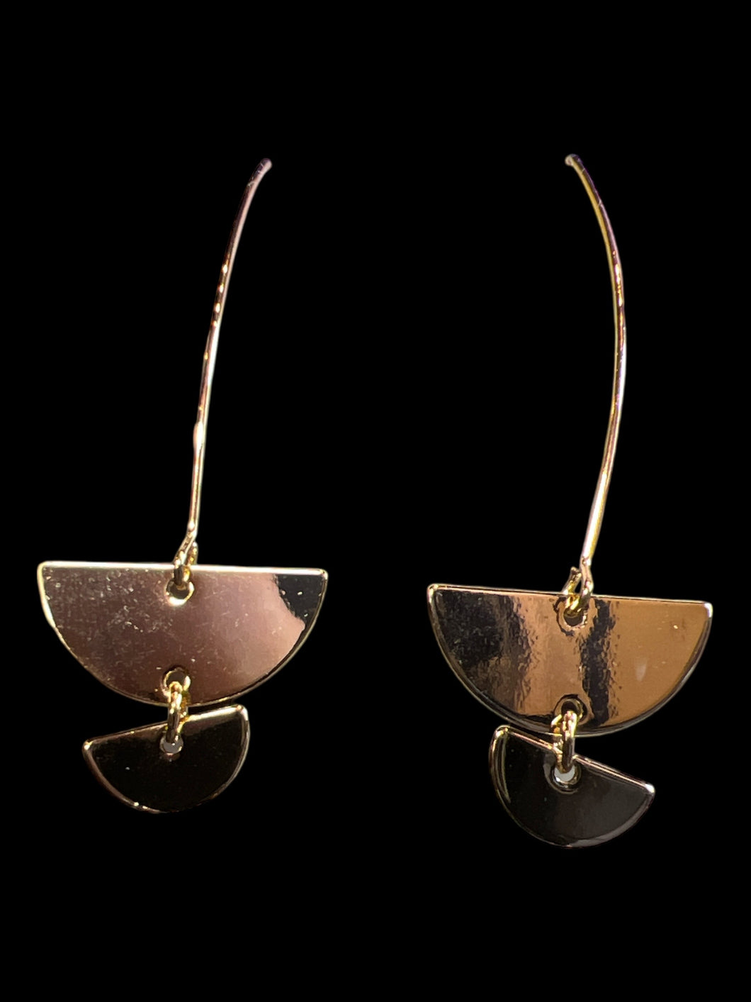 Gold-like threader earrings w/ flat semicircles