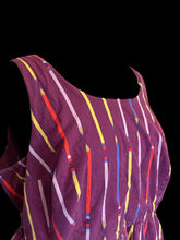 Load image into Gallery viewer, XL Plum &amp; multicolor pencil pattern sleeveless round neckline knee length dress w/ pockets, &amp; clasp/zipper closure
