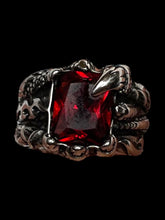 Load image into Gallery viewer, ? 8 Silver-like dragon claw ring w/ rectangle cut red gem
