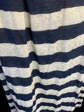 Load image into Gallery viewer, 2X Dark blue &amp; white denim &amp; cotton maxi skirt w/ pockets, &amp; button/zipper closure
