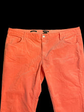 Load image into Gallery viewer, 0X Pink corduroy low rise straight leg pants w/ pockets, belt loops, &amp; button/zipper closure
