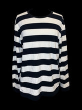 Load image into Gallery viewer, 2X Black &amp; white stripe long sleeve crew neck top
