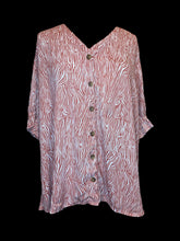 Load image into Gallery viewer, 4X Salmon &amp; white short sleeve v-neckline button down top w/ elastic ruffle cuffs
