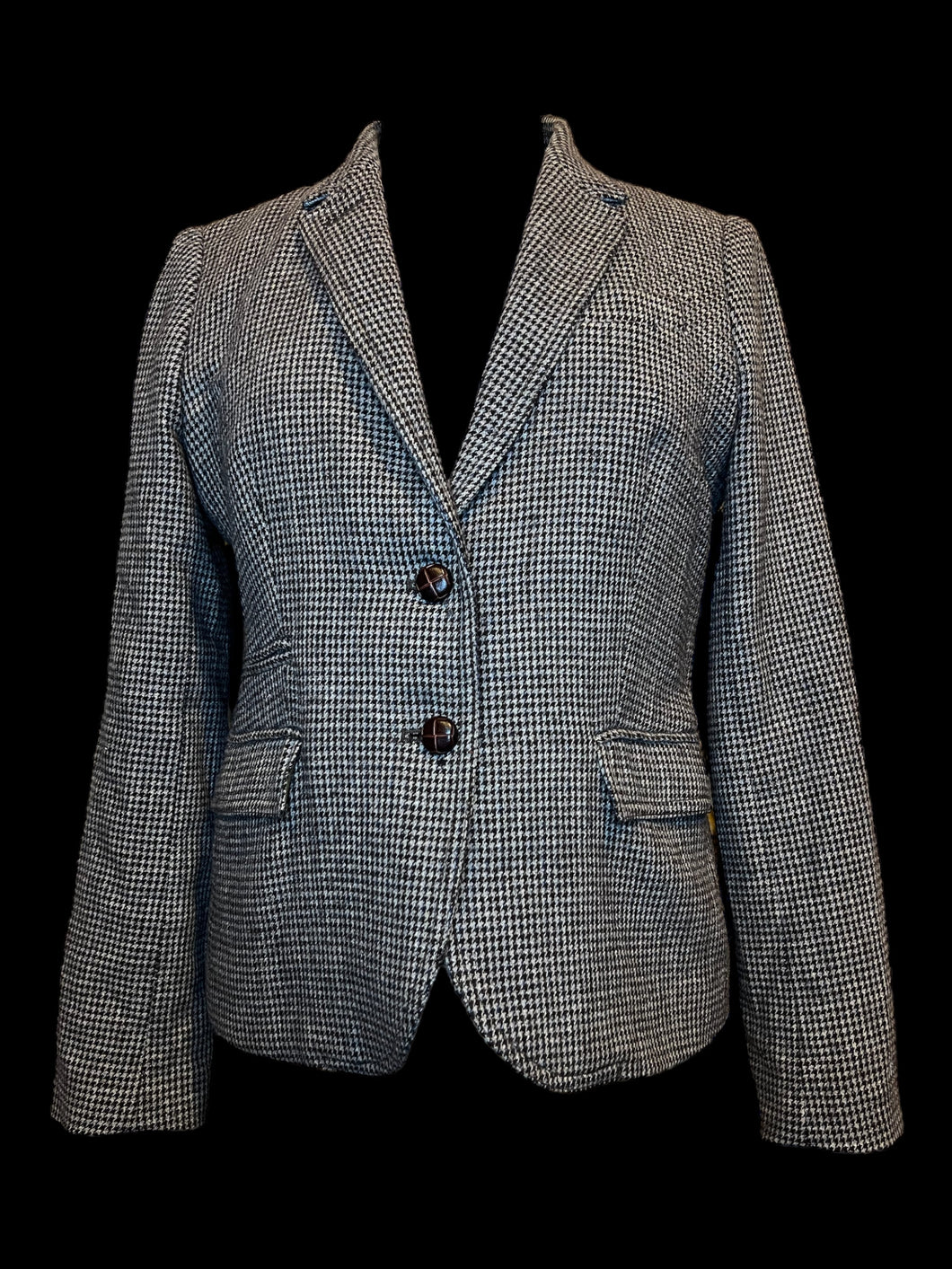 L Black & grey houndstooth single breasted button-up blazer w/ shoulder pads, pockets, & olive green lining
