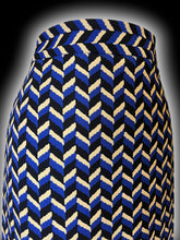 Load image into Gallery viewer, XL Beige, blue, &amp; black chevron pattern skirt w/ back zipper/clasp closure
