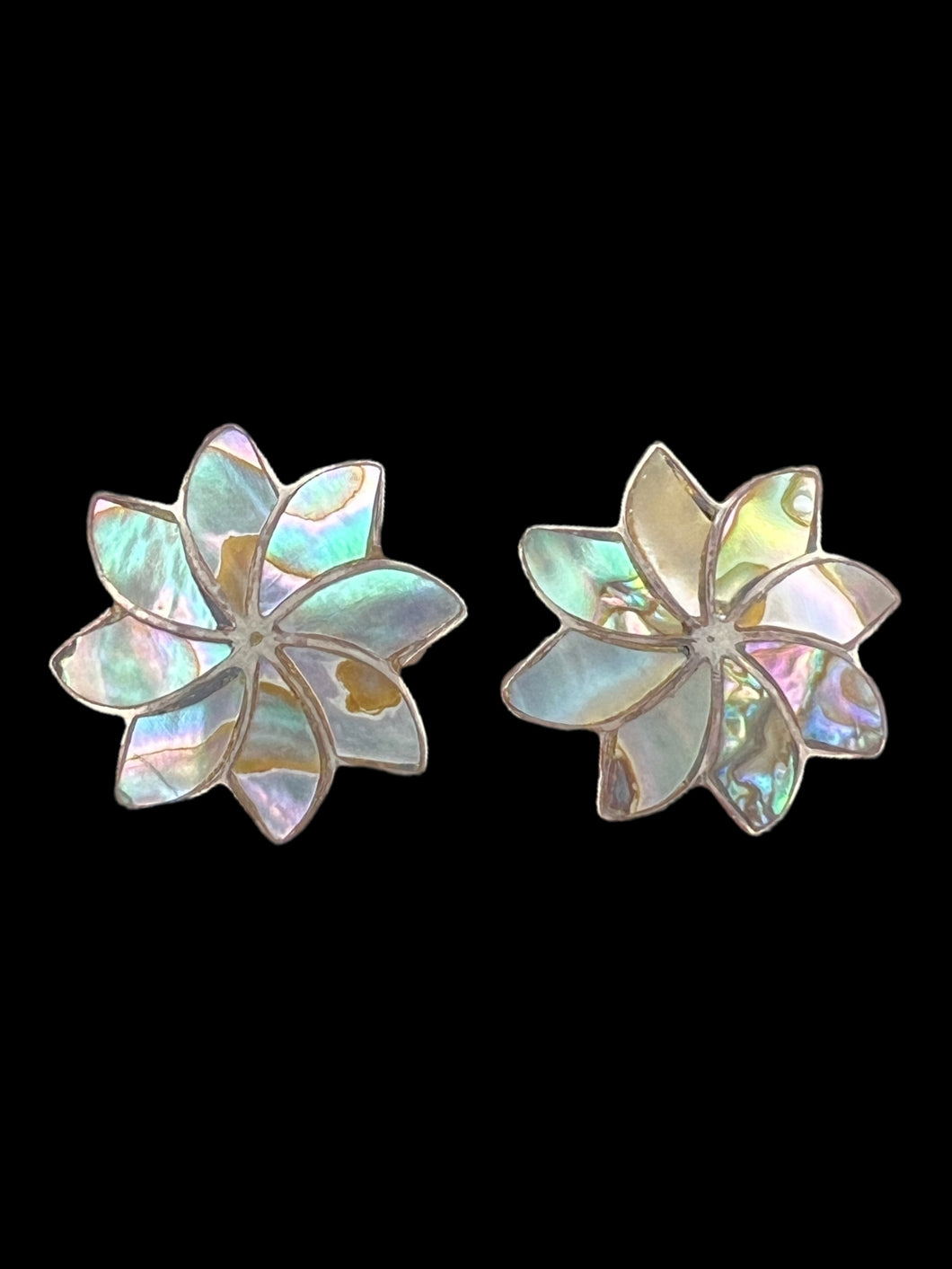 Brass-like screw back clip-on abalone flower earrings