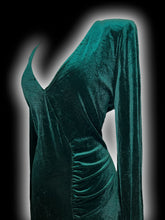 Load image into Gallery viewer, 1X NWT Dark green velvet long sleeve deep v-neck dress w/ ruching detail, shoulder pads, &amp; high slit skirt
