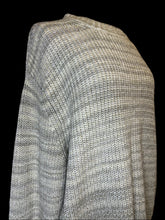 Load image into Gallery viewer, 1X Light grey &amp; off-white stripe pattern knit sweater w/ rib knit hems
