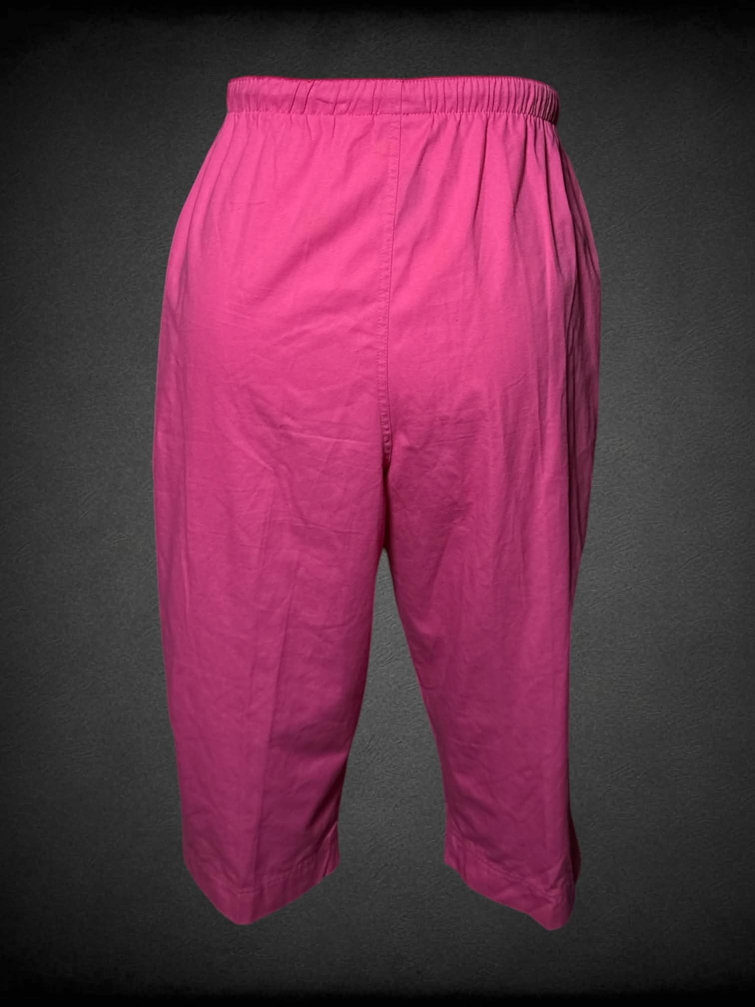 1X Coral Bay vintage pink capri pants with stretch waist