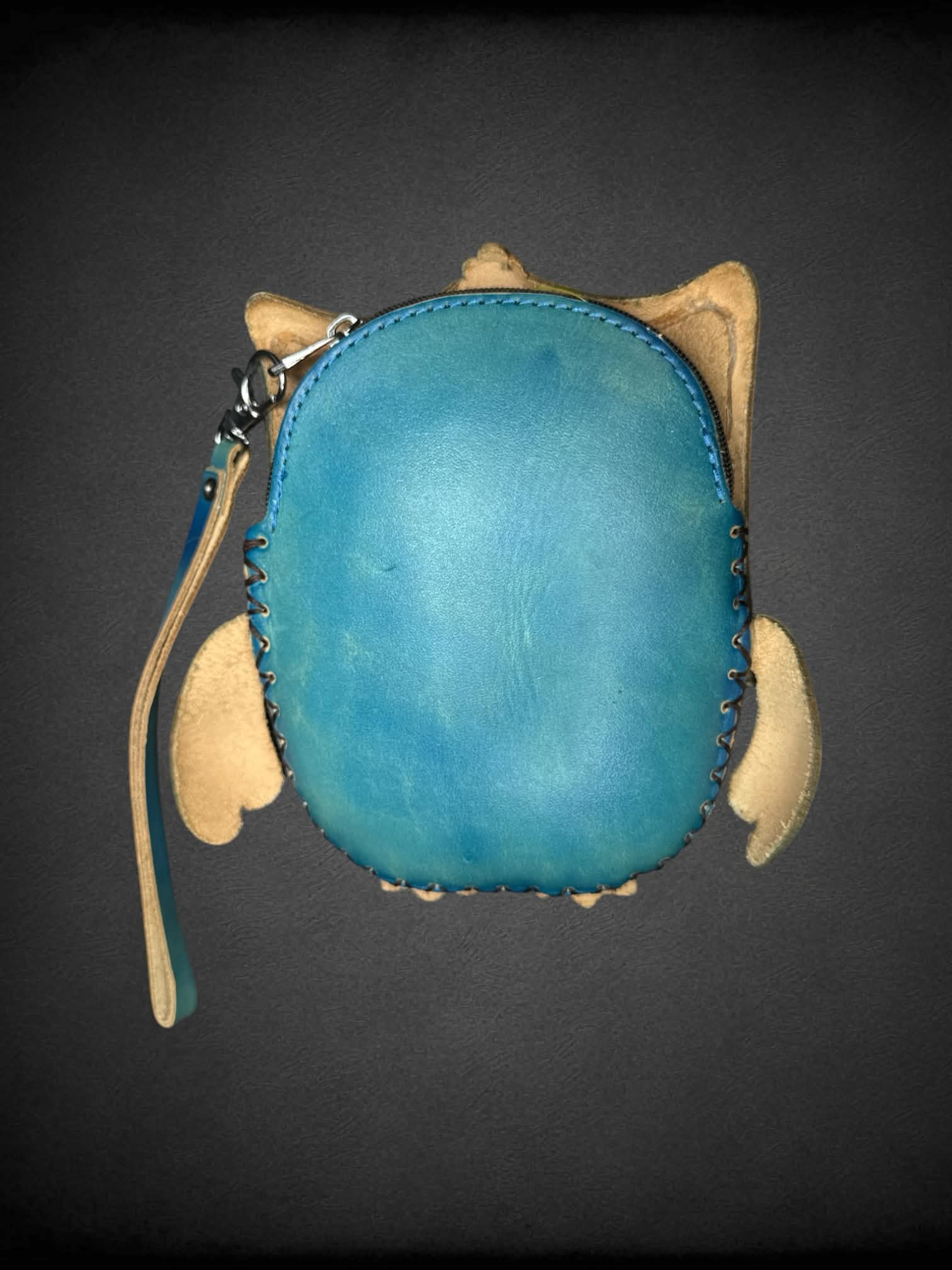 Leather owl hand bag with zipper pocket