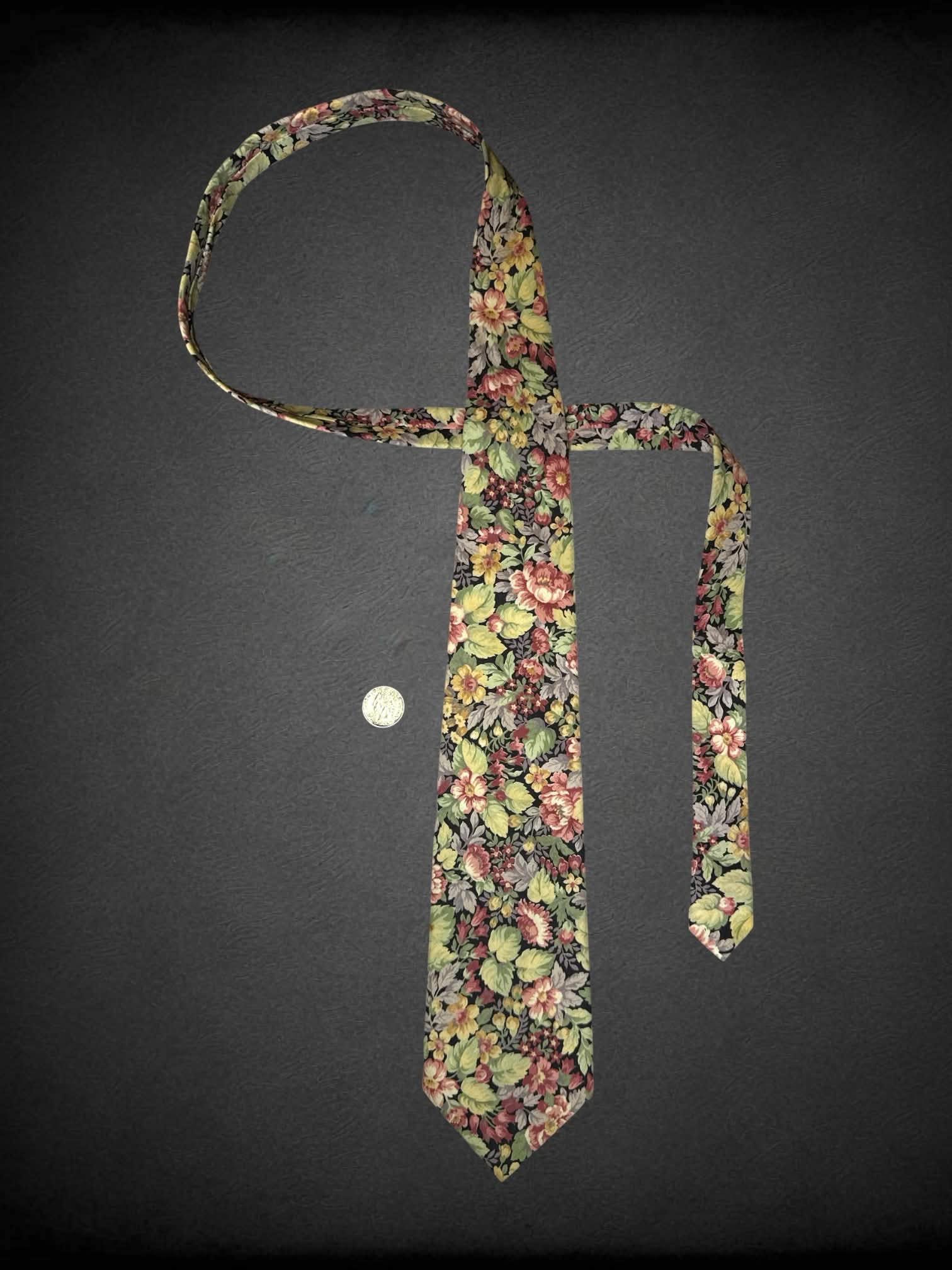 Surrey Sophisticates vintage purple tie with floral pattern