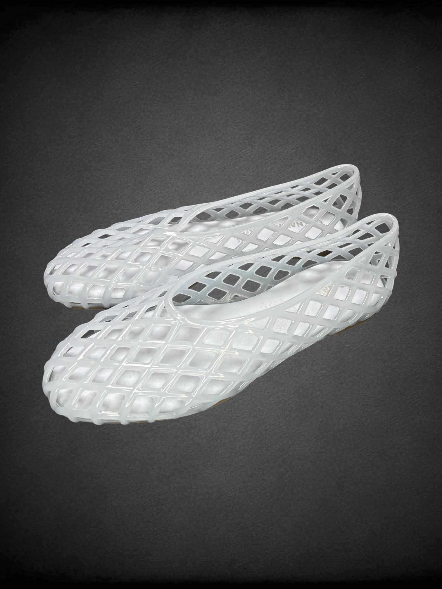 Size 6 Old Navy periwinkle jelly sandals