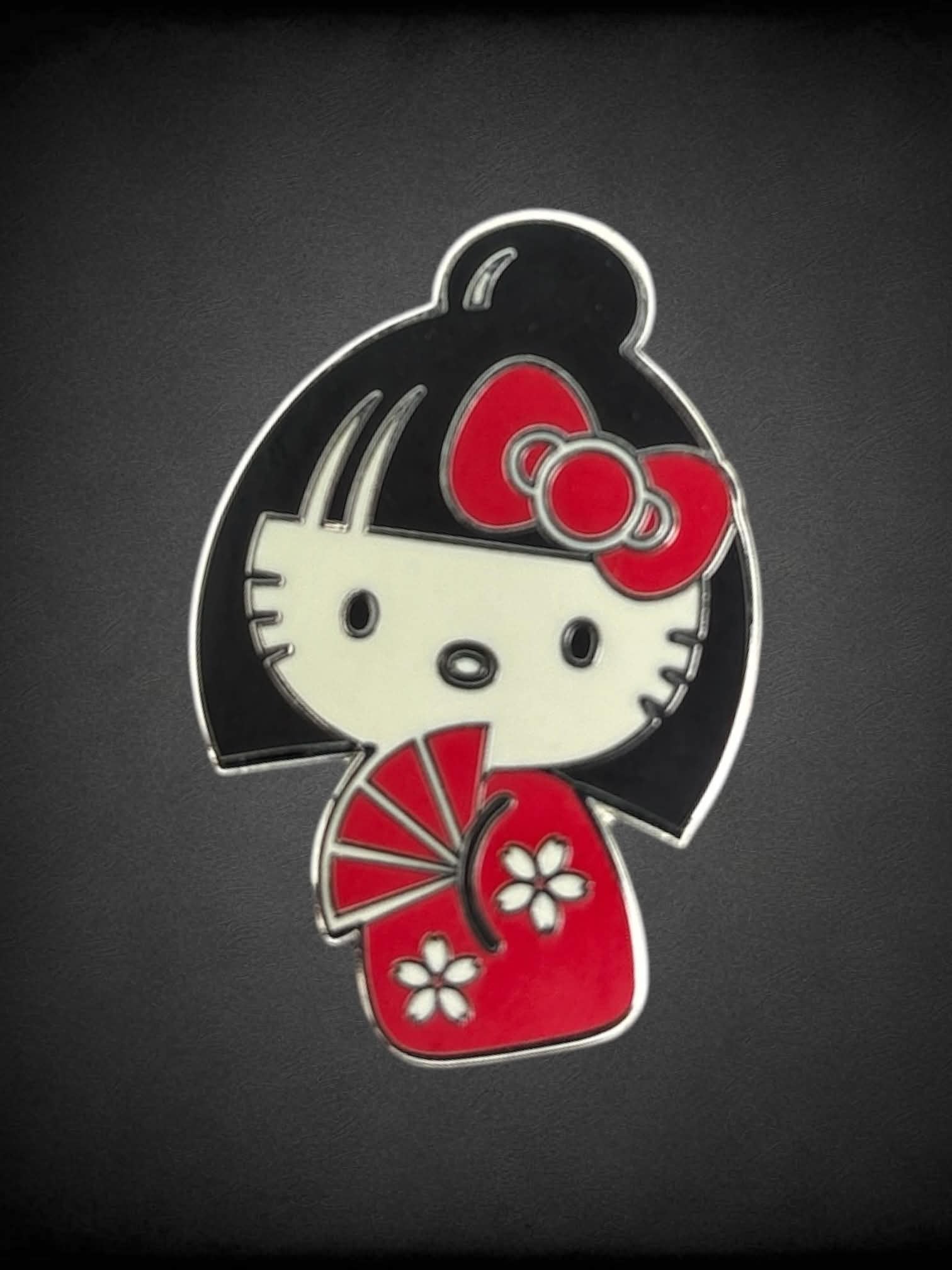 Rare Hello Kitty Airplane Bird pin