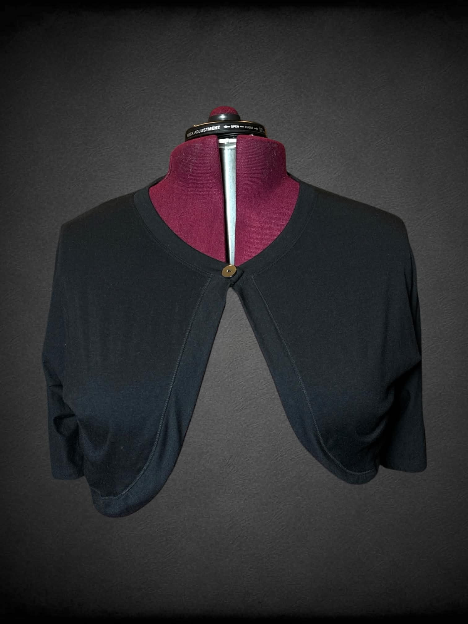 3X Venezia black shrug with button on front