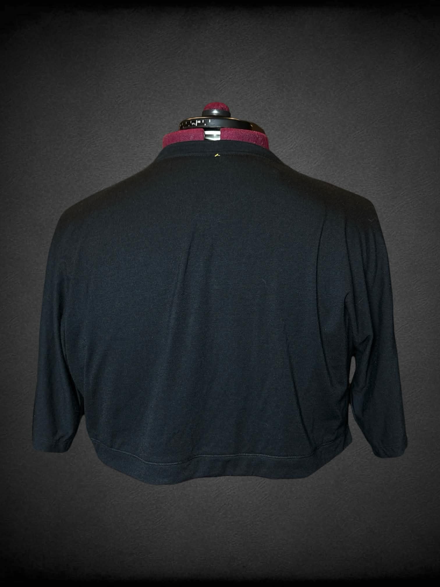 3X Venezia black shrug with button on front