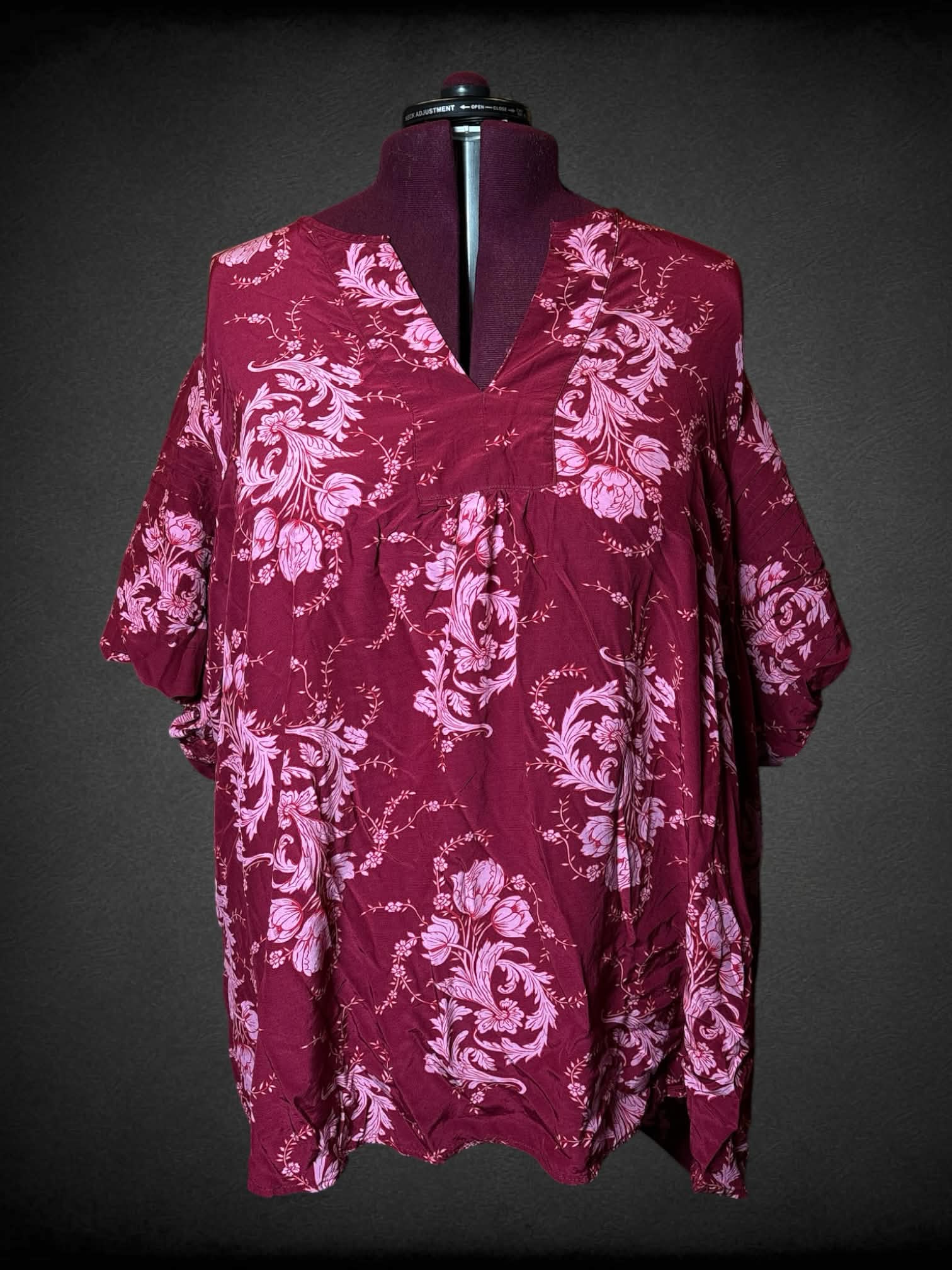5X Belle Isle maroon flowy blouse with pink floral pattern