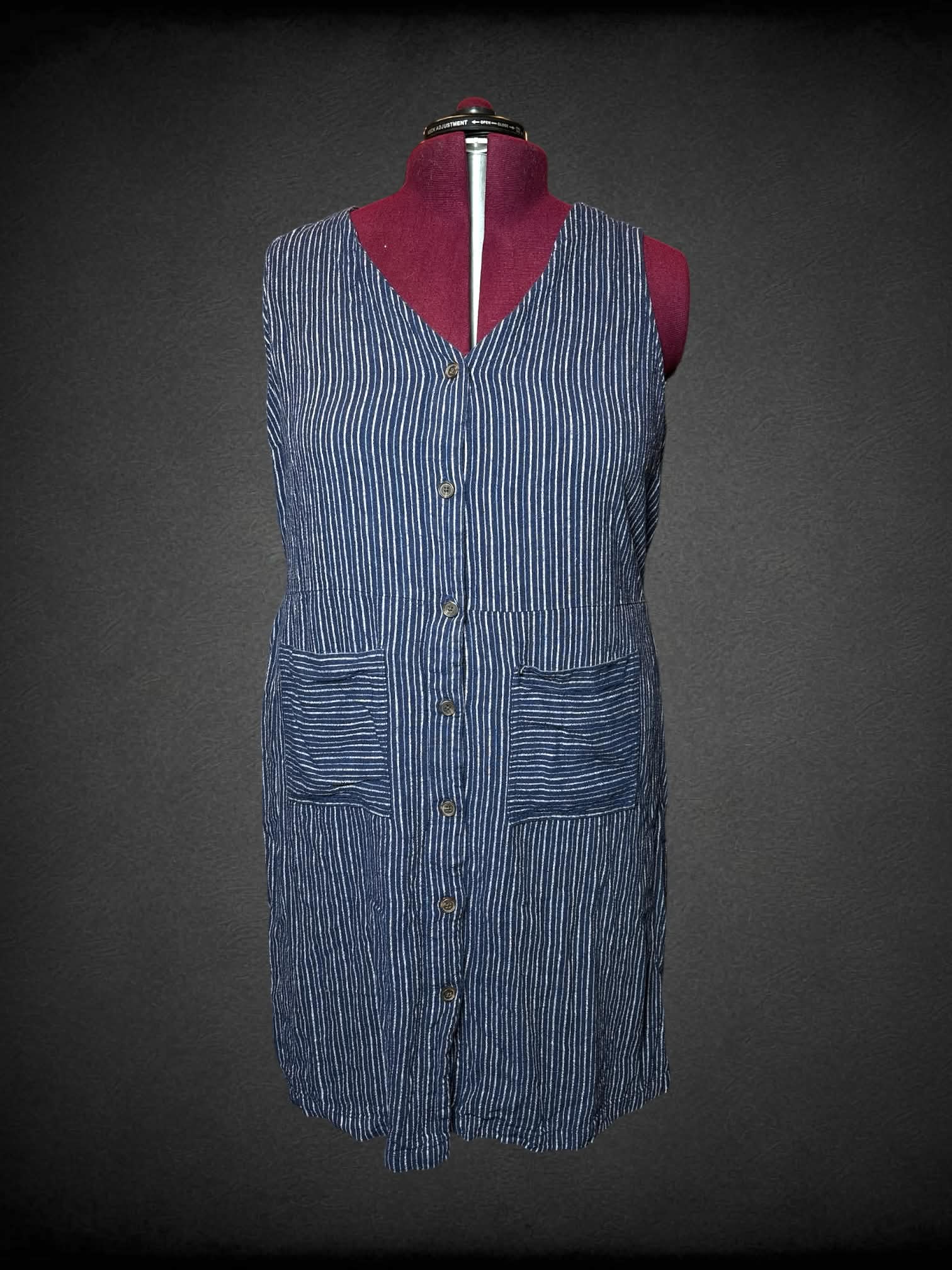 3X Old Navy blue & white striped button-up dress with pockets