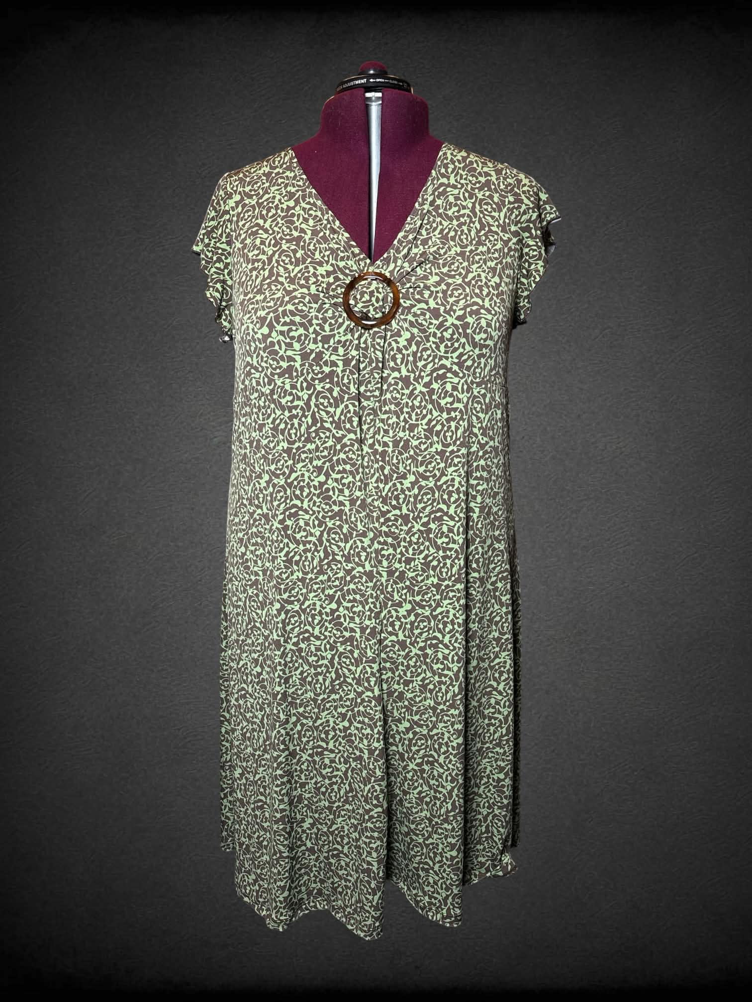 3X Style & Co NWT brown dress with green natural swirl pattern, and twist design on front