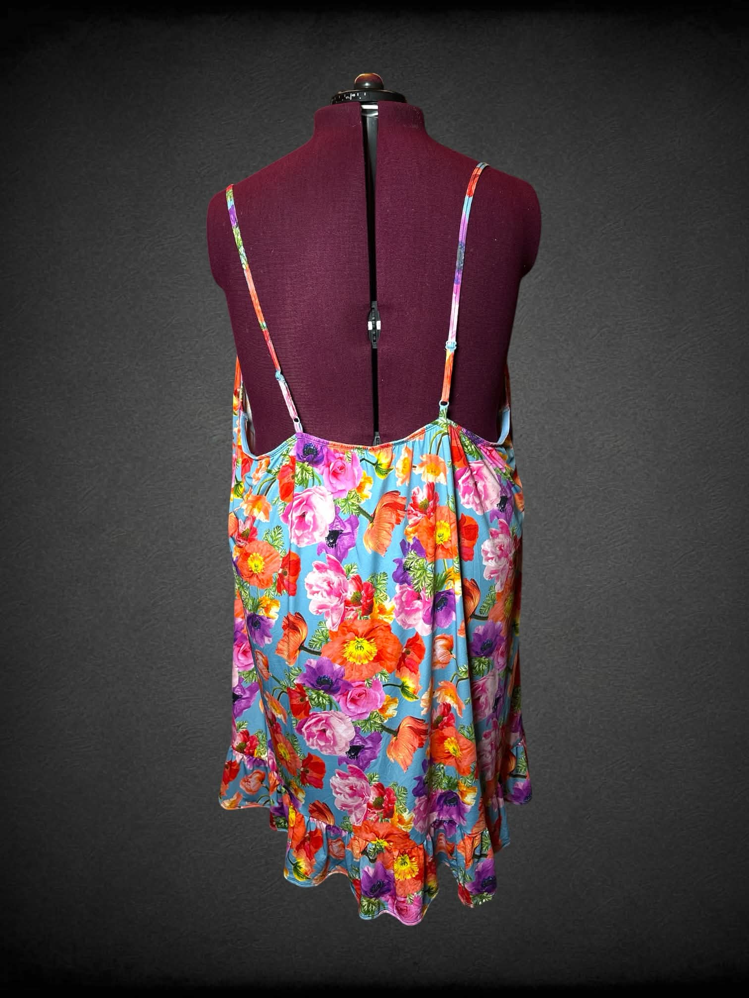 6X Cacique blue dress with colorful floral pattern, and adjustable straps