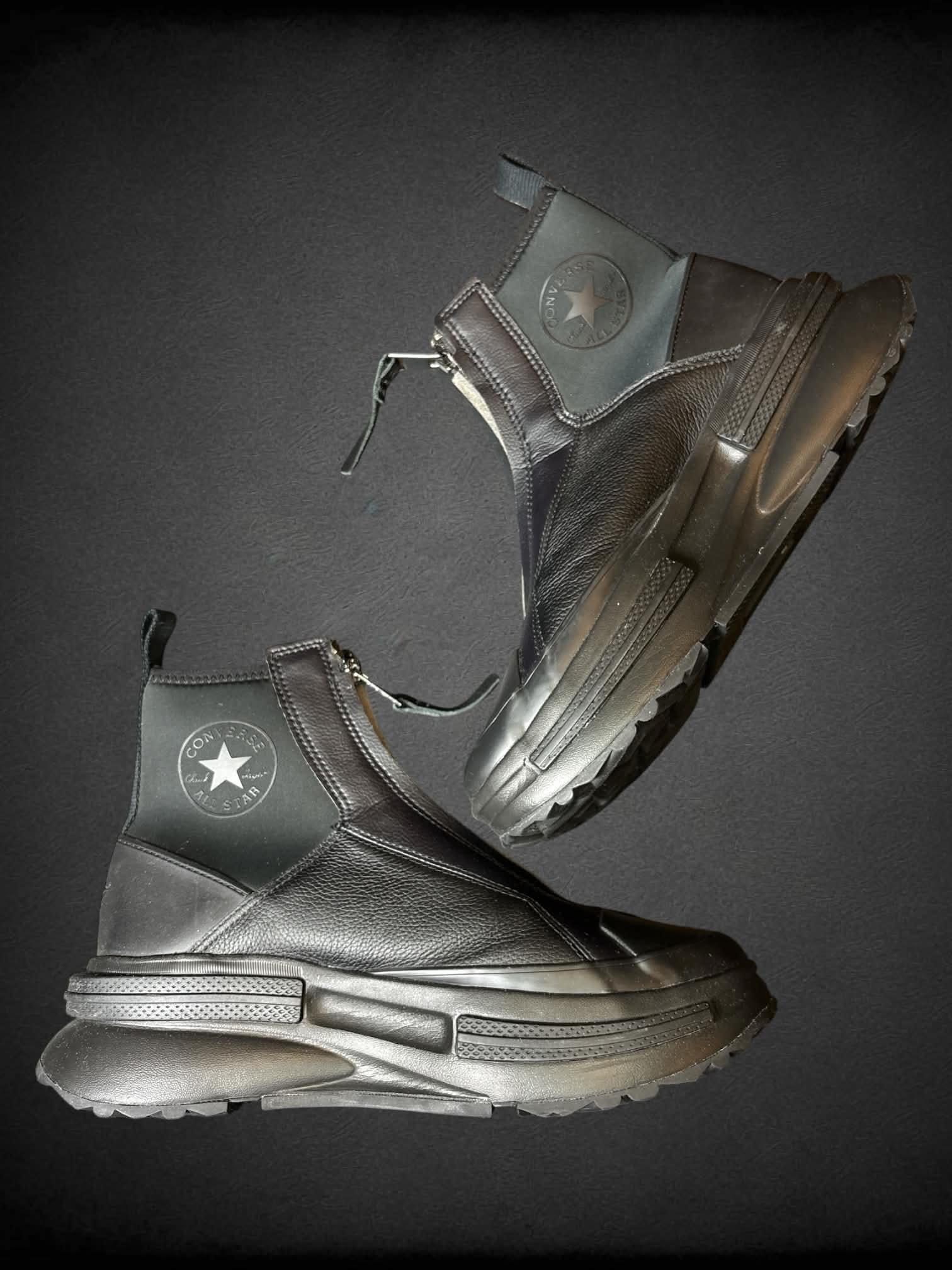 Size 9.5 Converse Run Star Legacy Chelsea Boot new in box