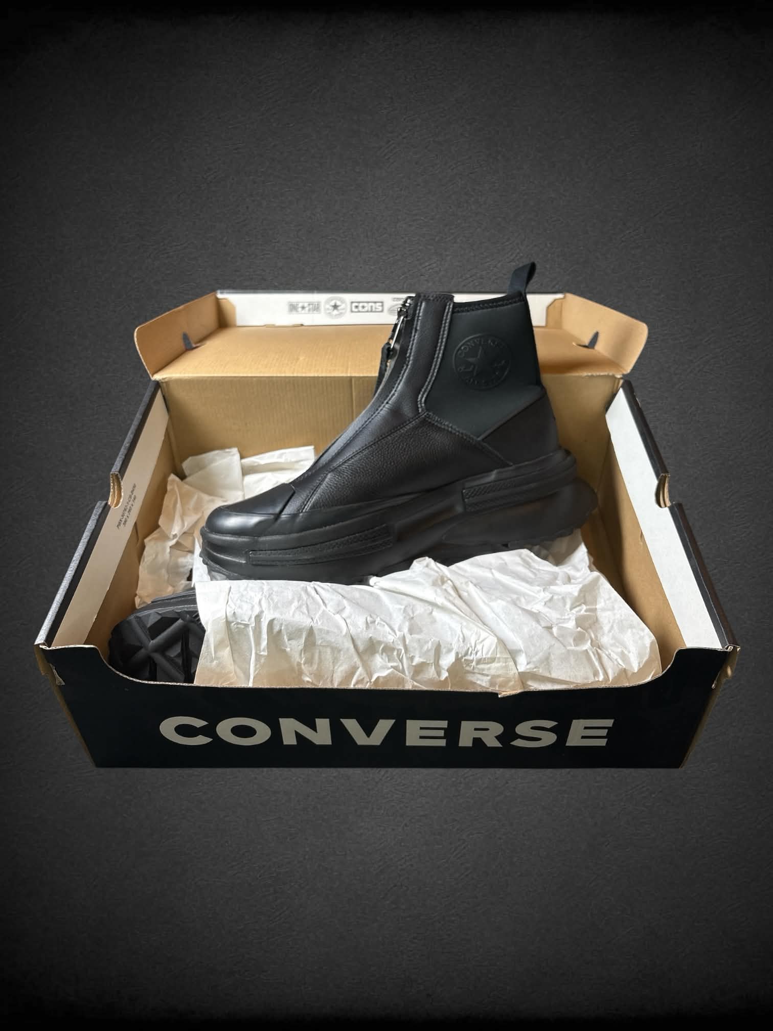 Size 9.5 Converse Run Star Legacy Chelsea Boot new in box