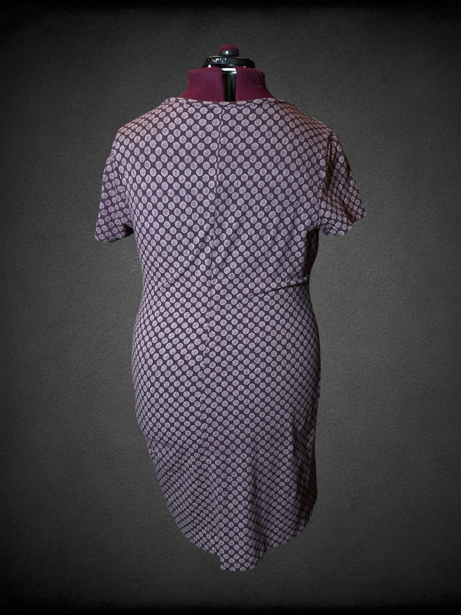 2X Old Navy mauve dress with polka-dot pattern