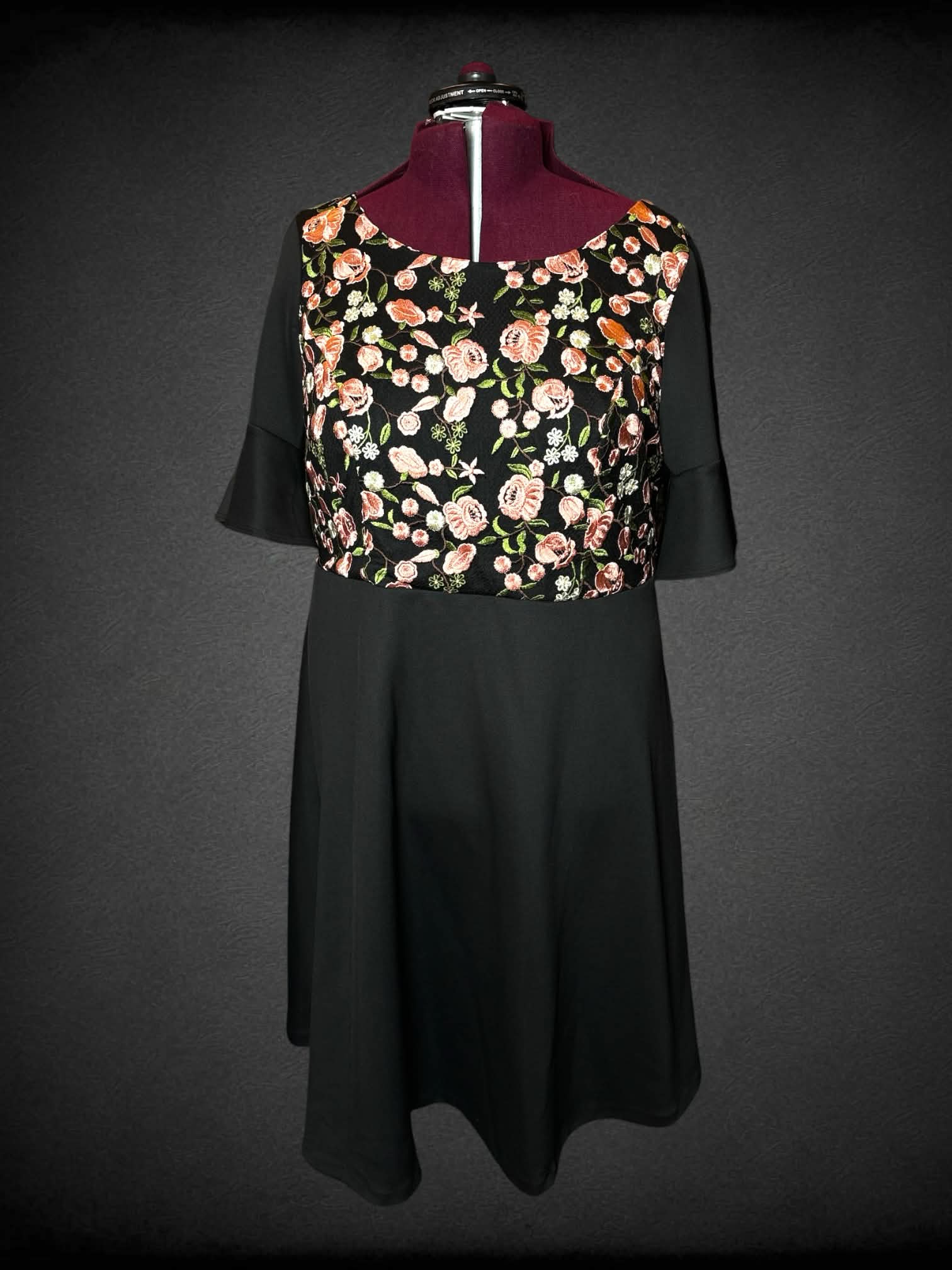 3X Sangria black dress with embroidered pink flowers on front, and zipper on back