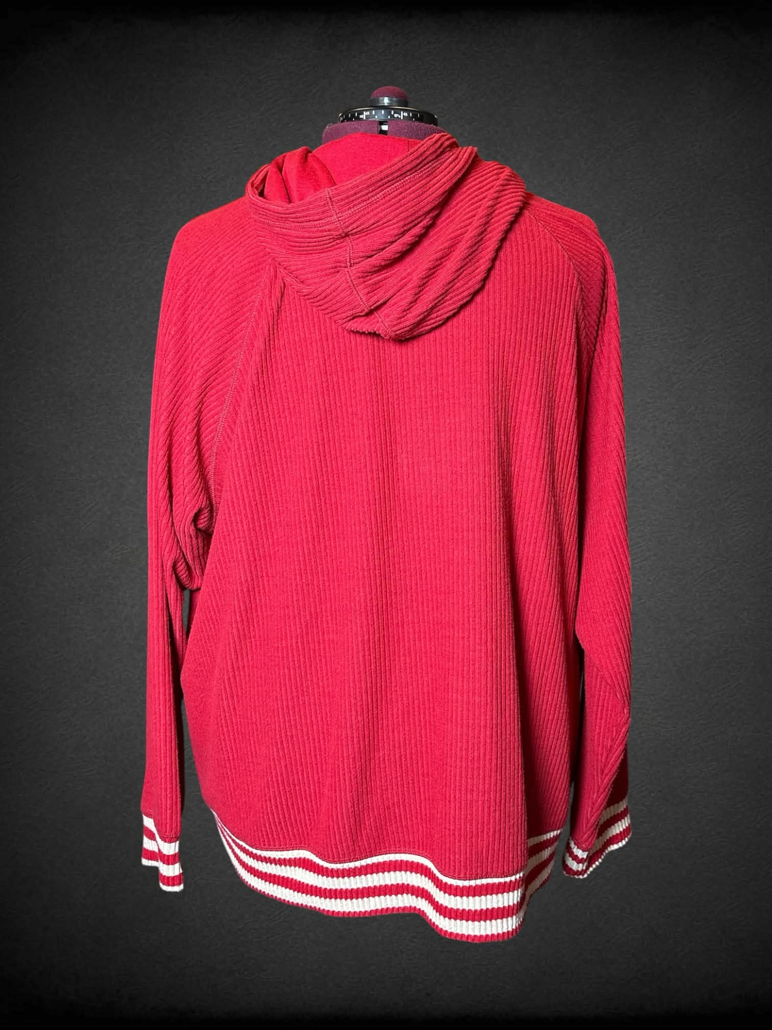 6X Torrid red ribbed zip-up hoodie with white striped hem