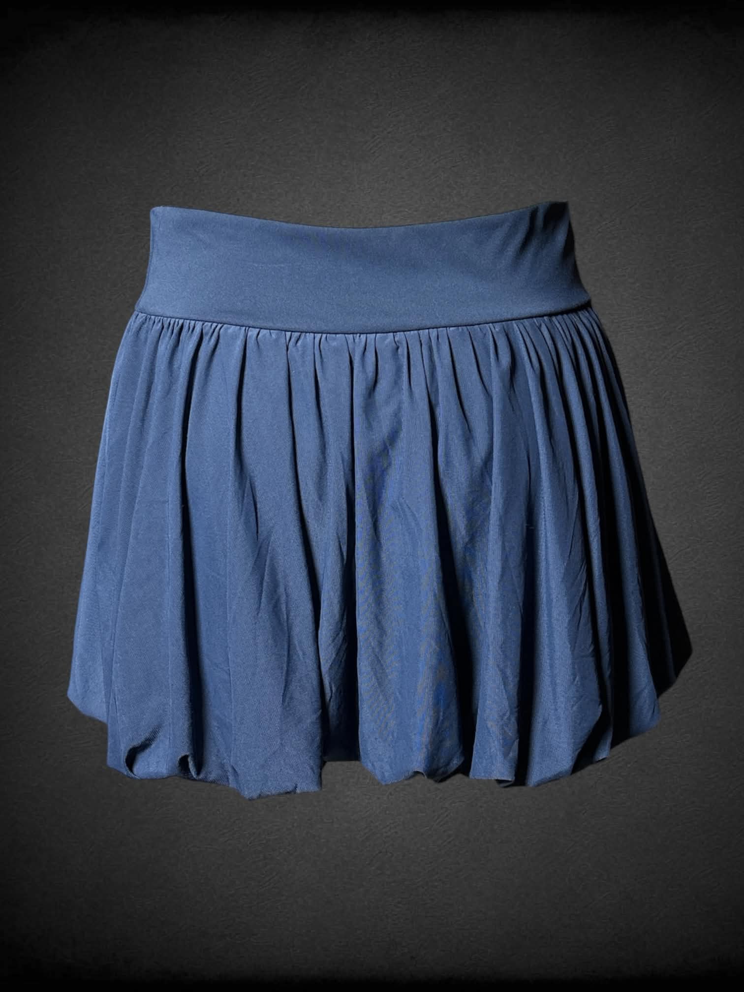 L Thrive blue pleated bubble skirt with built-in shorts