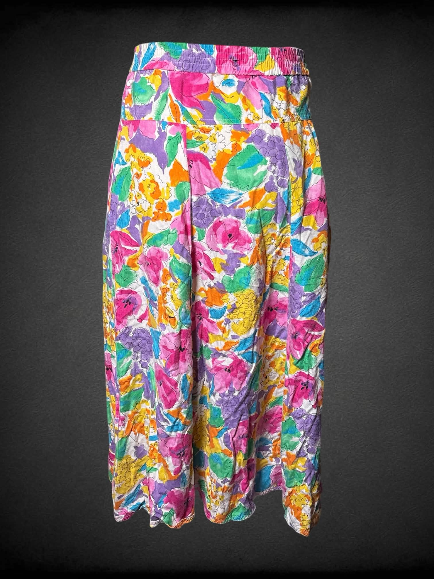 L Colorayons vintage white skirt with watercolor floral design