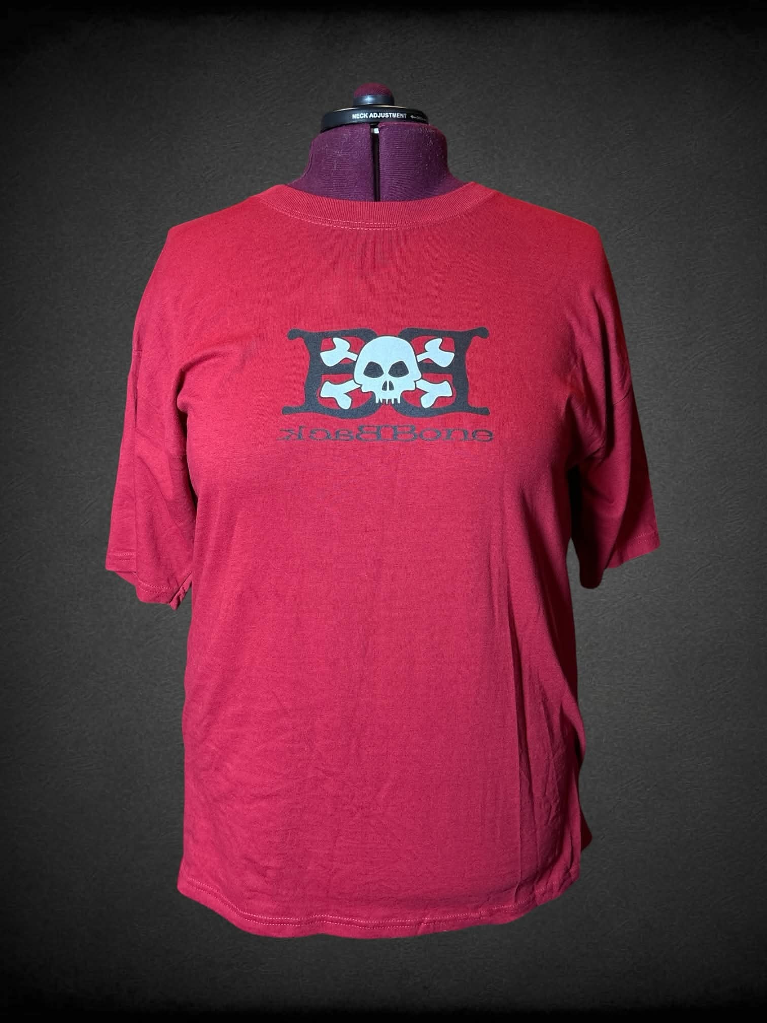 2X Gildan red t shirt with “BackBone” skull graphic on front, and “Avril Lavigne Fan Club” writing on back