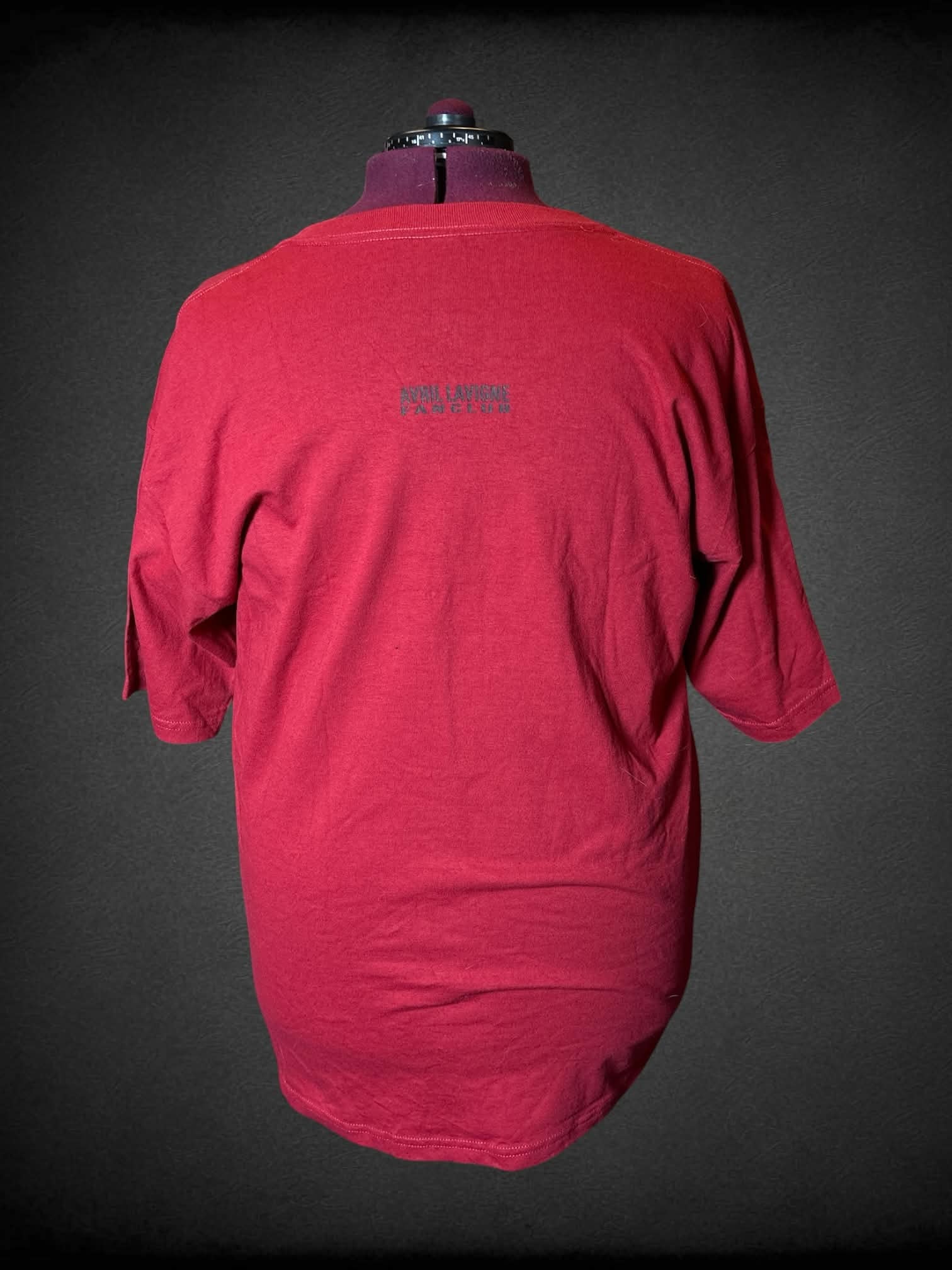 2X Gildan red t shirt with “BackBone” skull graphic on front, and “Avril Lavigne Fan Club” writing on back