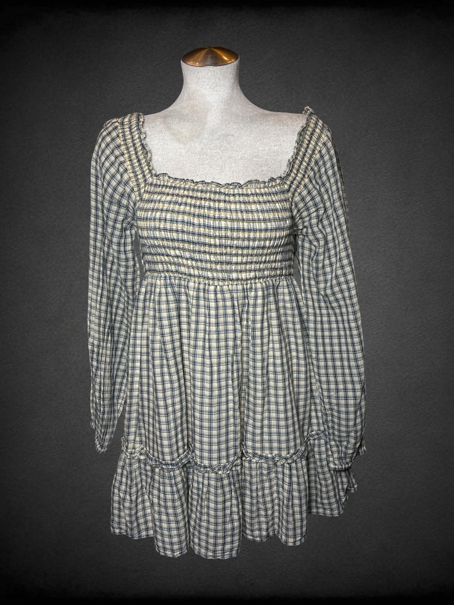 L American Eagle NWT white long-sleeve short dress with blue & green plaid design, and shirred top