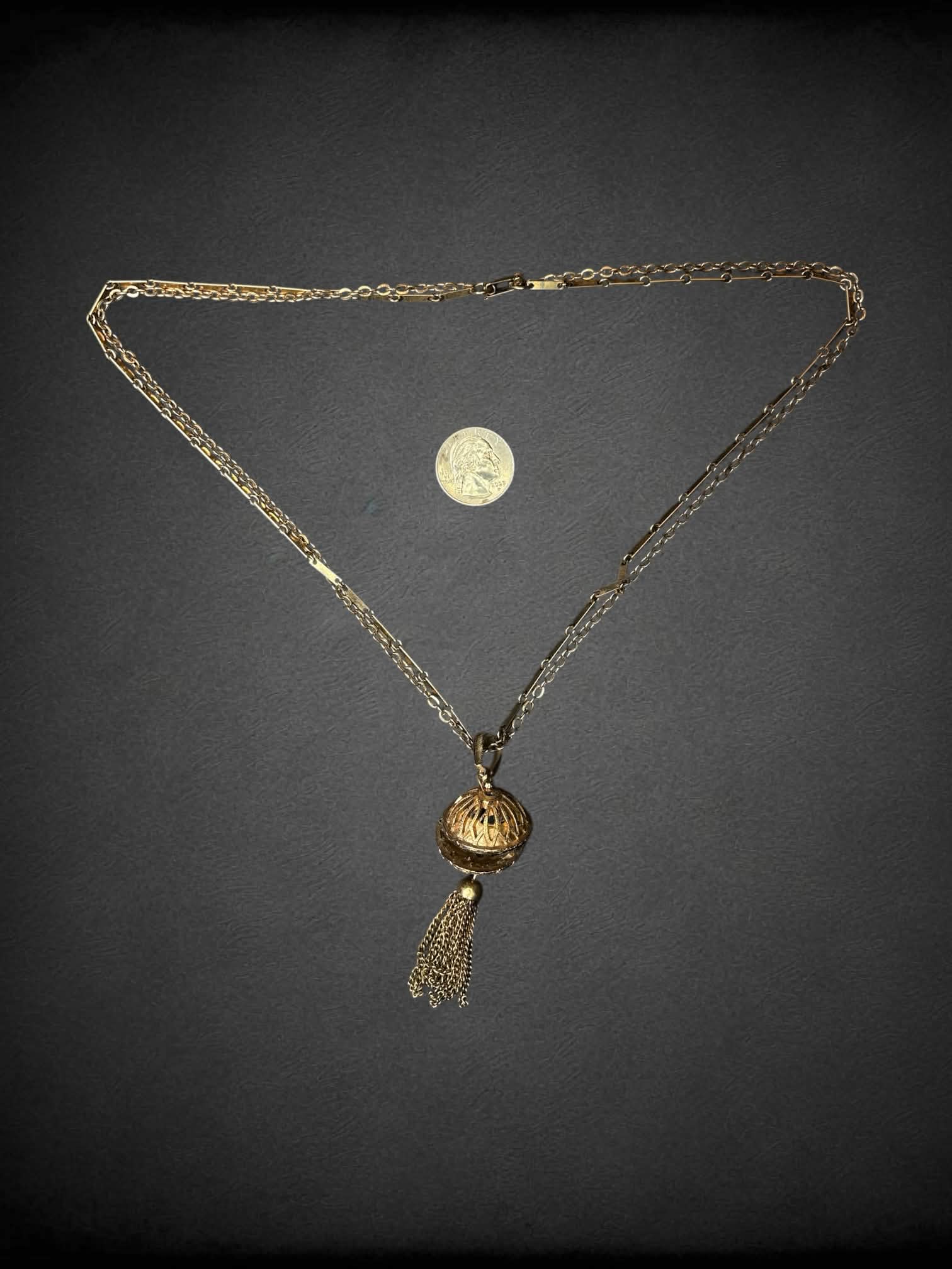 Vintage gold two-layered chain necklace with ornamental charm