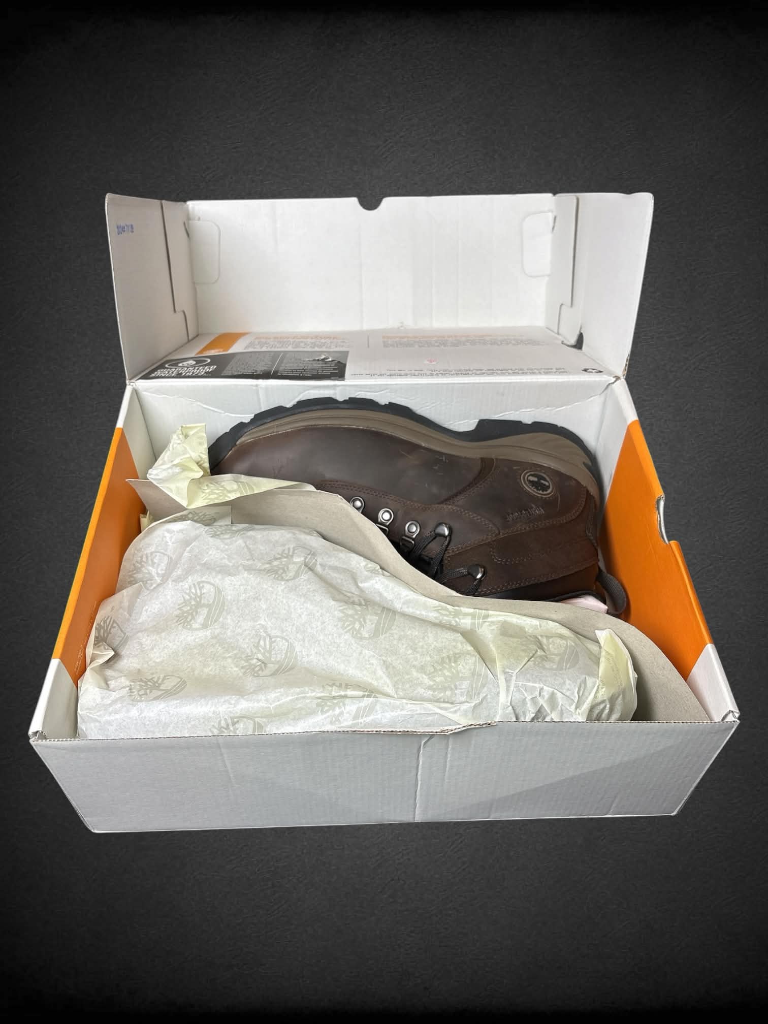 Size 10 brown Timberland’s with box