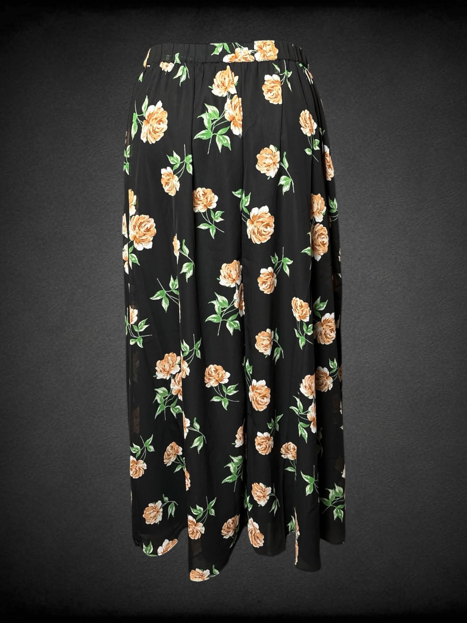 M Old Navy NWT black flowy skirt with rose pattern