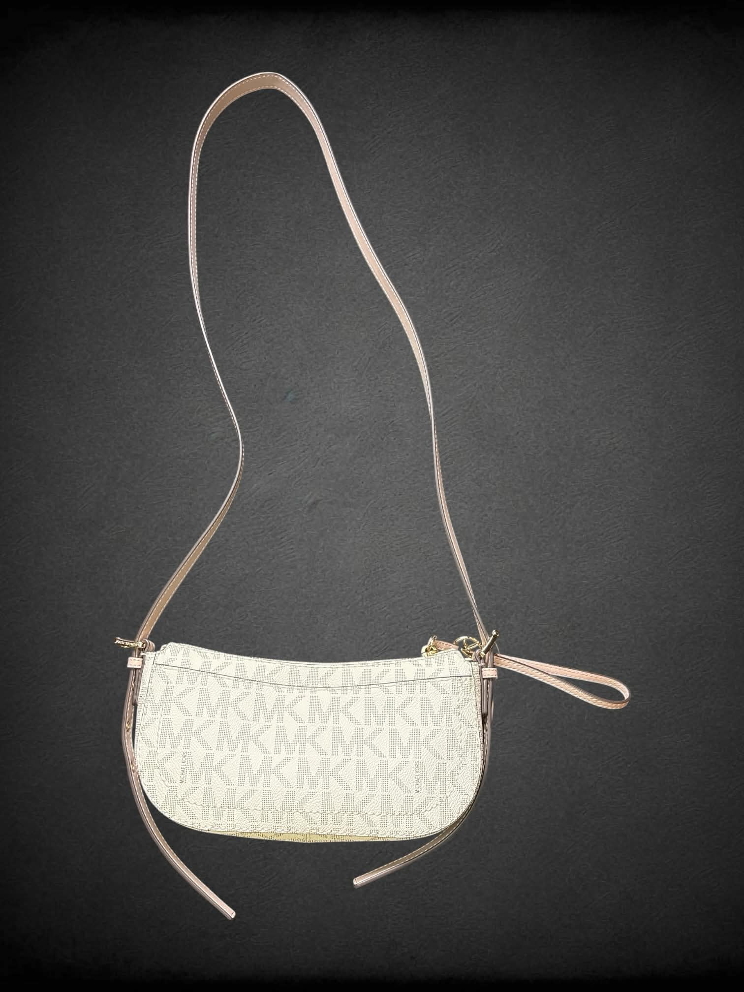 Michael Kors NWT beige leather shoulder bag with zipper bag