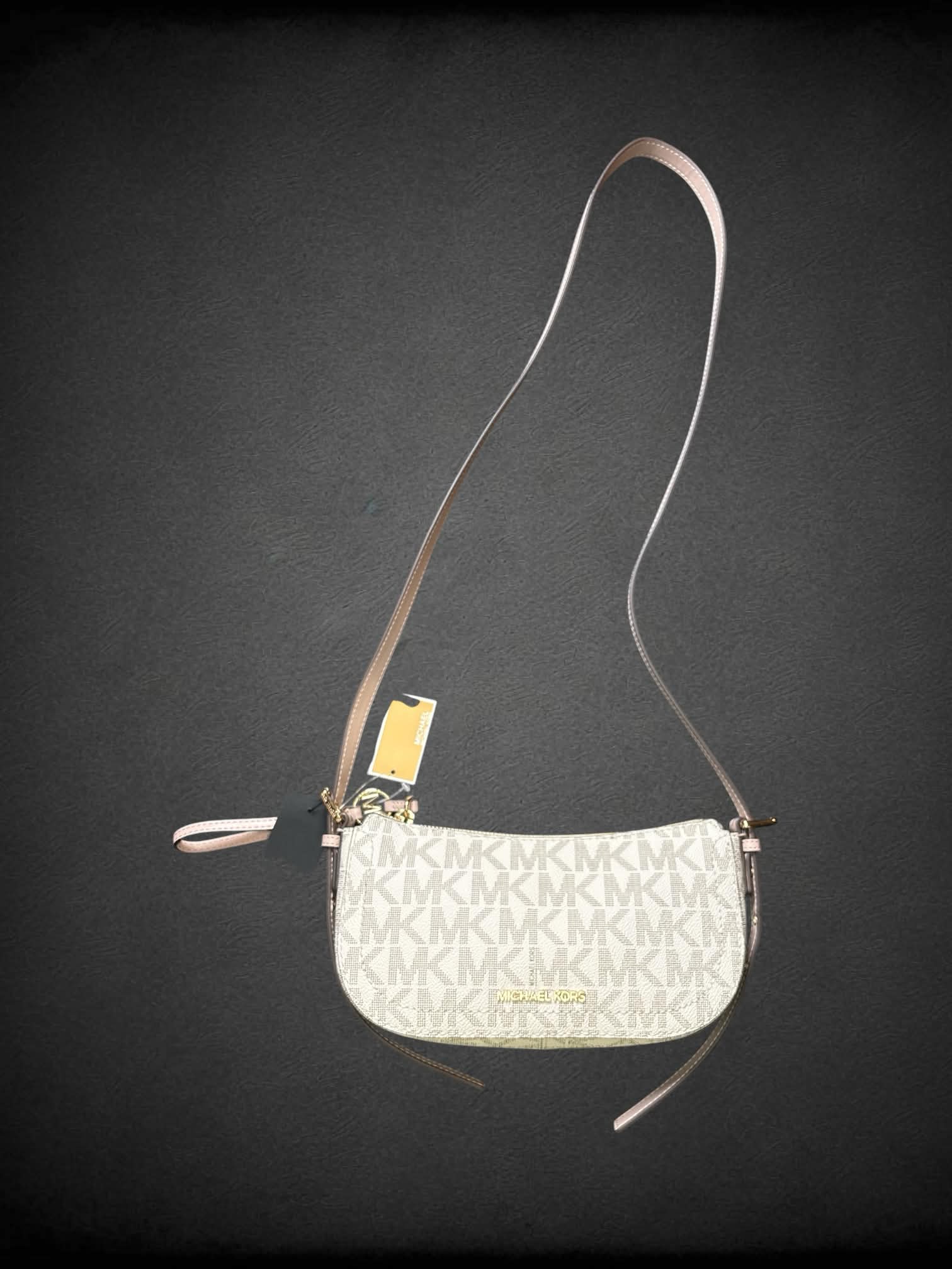 Michael Kors NWT beige leather shoulder bag with zipper bag