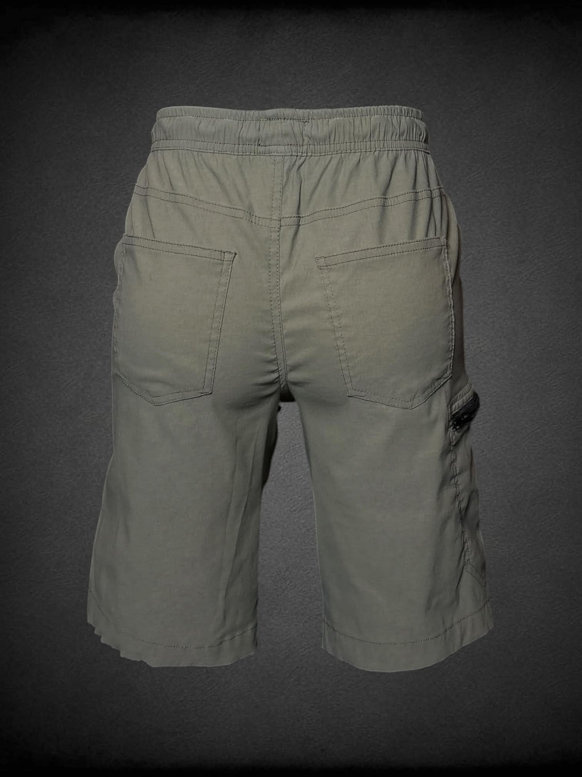 M Olive green weatherproof shorts with zipper pocket on side
