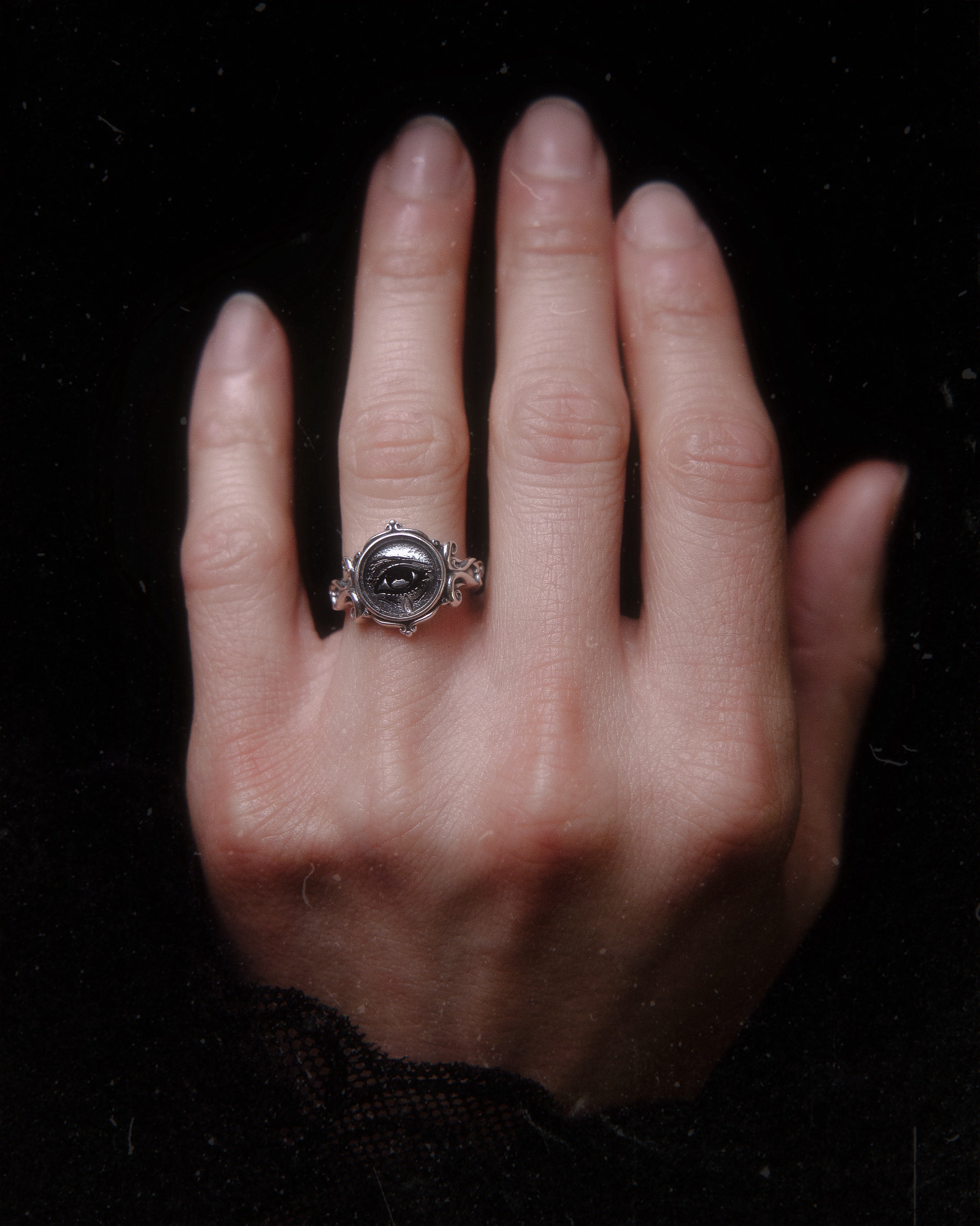 The "Lover's Eye" Ring