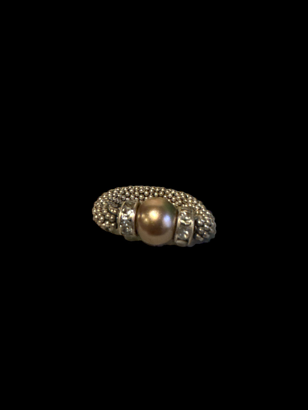 7 silver like beaded elastic ring with pearlecent bead & jeweled beads