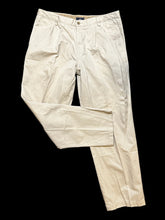Load image into Gallery viewer, 0X Light khaki cotton pants w/ pleating, belt loops, pockets, &amp; button/zipper closure
