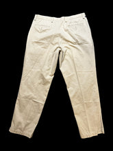 Load image into Gallery viewer, 0X Light khaki cotton pants w/ pleating, belt loops, pockets, &amp; button/zipper closure
