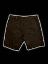 Load image into Gallery viewer, 0X Black denim high waist Bermuda shorts w/ raw hem, pockets, belt loops, &amp; button/zipper closure
